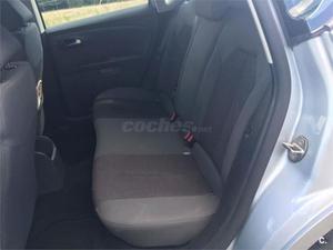 Seat León 2.0 Tdi 140cv Style 5p. -08