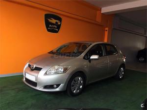 TOYOTA Auris 1.4 D4D Luna 5p.