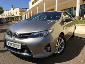 TOYOTA Auris 120D Active 5p.