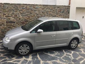 VOLKSWAGEN Touran 2.0 TDI TRENDLINE 5p.