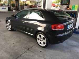 AUDI A3 2.0 TDI AMBITION -05