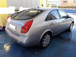 NISSAN Primera 2.0 Tekna MCVT 5p -02