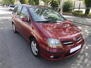 Nissan Almera Tino 2.2di Ambience 5p. -02