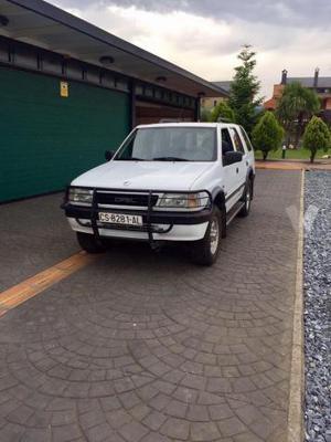 OPEL Frontera 2.5 TDS -97