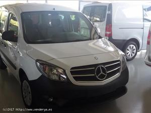 SE VENDE MERCEDES-BENZ CITAN TOURER 109CDI SELECT -