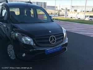 SE VENDE MERCEDES-BENZ CITAN TOURER 109CDI SELECT - ZAMORA -