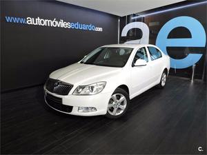 SKODA Octavia 1.6 TDI CR Ambition 5p.