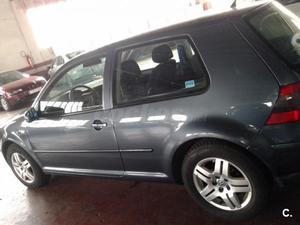 VOLKSWAGEN Golf 1.6 Highline 105CV 3p.