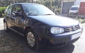 VOLKSWAGEN Golf 1.9 TDi Conceptline 90CV 3p.