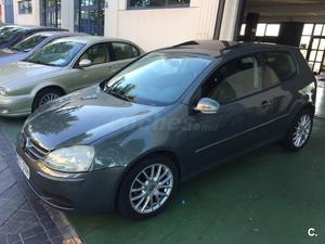 VOLKSWAGEN Golf 2.0 TDI 140cv Highline DSG 3p.