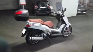 YAMAHA X-CITY 250 (modelo actual) -10