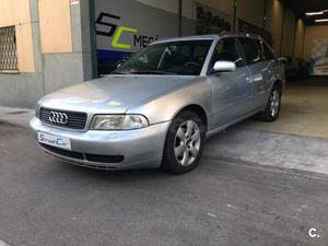 AUDI A4 2.5 TDI AVANT QUATTRO 5p.