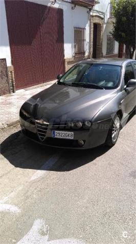 Alfa Romeo  Jtd 16v Selective 4p. -09