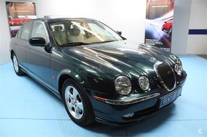 JAGUAR SType V6 3.0 EXECUTIVE 4p.