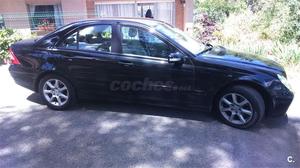 MERCEDES-BENZ Clase C C 220 CDI CLASSIC 4p.