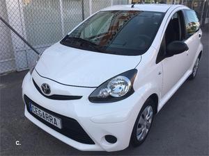 TOYOTA Aygo 70 Live 5p.