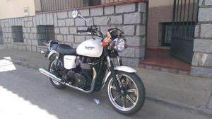 TRIUMPH BONNEVILLE SE (modelo actual) -11