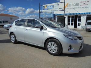 Toyota Auris 90D Active