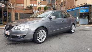 VOLKSWAGEN Passat 2.0 TDI Highline 4p.