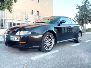 ALFA ROMEO GT 2.0 JTS Distinctive -04