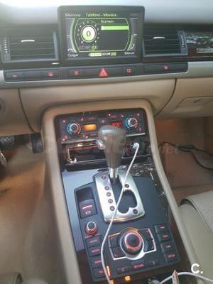 AUDI A8 4.2 FSI quattro tiptronic 4p.