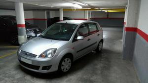 FORD Fiesta 1.4 TDCi Newport -07