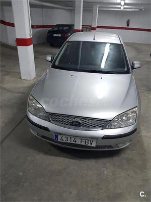 FORD Mondeo 2.0i 16v Ghia 5p.