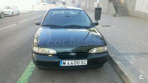 FORD Mondeo V CLX 5p.