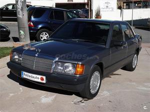 MERCEDES-BENZ E 2.0 4p.