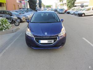 PEUGEOT P ACTIVE 1.2 VTi 82 5p.