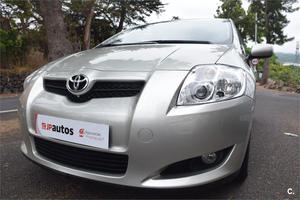 TOYOTA Auris 2.0 D4D Luna 5p.