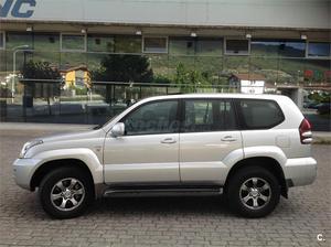 TOYOTA Land Cruiser 3.0 D4D 204CV VX REdition 5p.