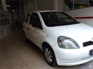 TOYOTA Yaris 1.0 LINEA SOL AC 3p.