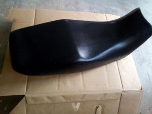 ASIENTO MOTO. Despiece kawassaki GPZ 500.