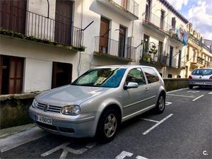 VOLKSWAGEN Golf 1.6 HIGHLINE 3p.