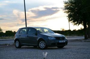 VOLKSWAGEN Golf 1.9 TDI Trendline -05