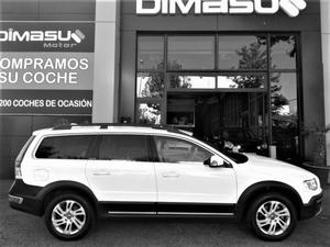 Volvo XC70 D5 Momentum Aut. AWD