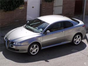 ALFA ROMEO GT 1.9 JTD Distinctive 3p.