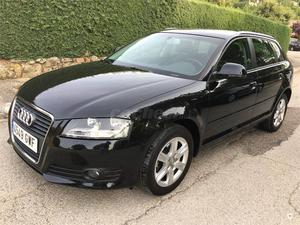 AUDI A3 Sportback 1.6 TDI 105 Stronic Attraction 5p.