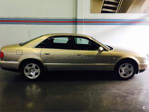 AUDI A8 2.5 TDI QUATTRO TIPTRONIC 4p.