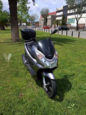 HONDA PCX 125 (modelo actual) -11