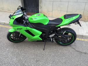 KAWASAKI ZX 6R (