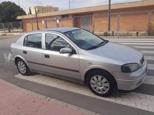 OPEL Astra v Edition -02