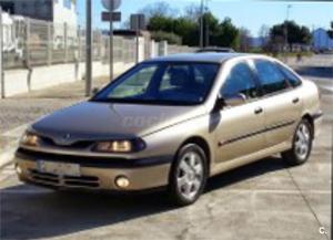 RENAULT Laguna RXE V 5p.