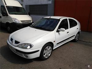 RENAULT Megane CLASSIC AUTHENTIQUE 1.9dTi 4p.