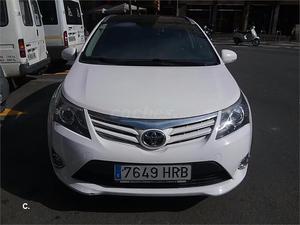 TOYOTA Avensis 120D Executive Cross Sport 5p.