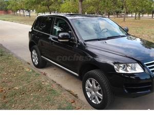 VOLKSWAGEN Touareg 2.5 R5 TDI 5p.