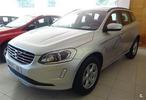 VOLVO XC D3 Momentum Auto 5p.