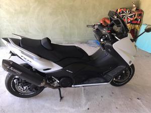 YAMAHA T-Max 530 Bronce Max (modelo actual) -16