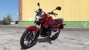 HONDA CB 125 F (modelo actual) -16